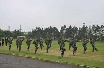 酉阳民族师范学校五年制大专招生对象