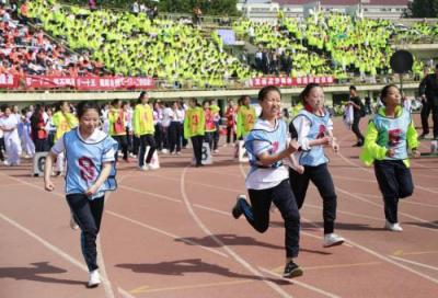 第八中学运动会